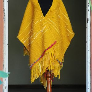 Ruana Poncho Trigo.