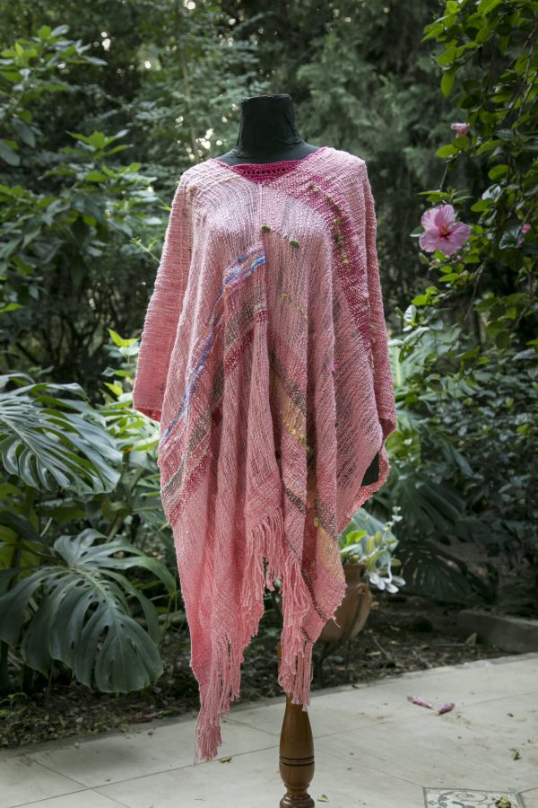 Poncho Rosa China.