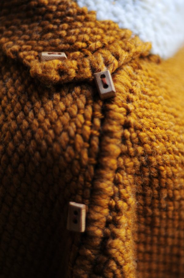 Poncho Caoba. - Imagen 4
